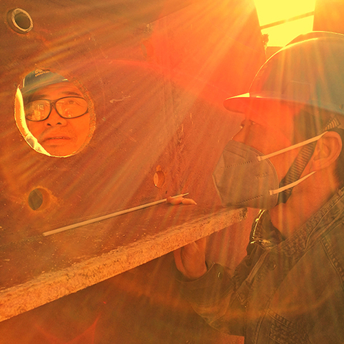 1574127050435222.jpeg 2、一絲不茍的敬業(yè)精神.jpg