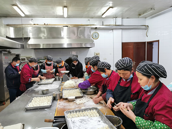 1613698278559852.jpeg 為春節堅守的人護航2.jpg