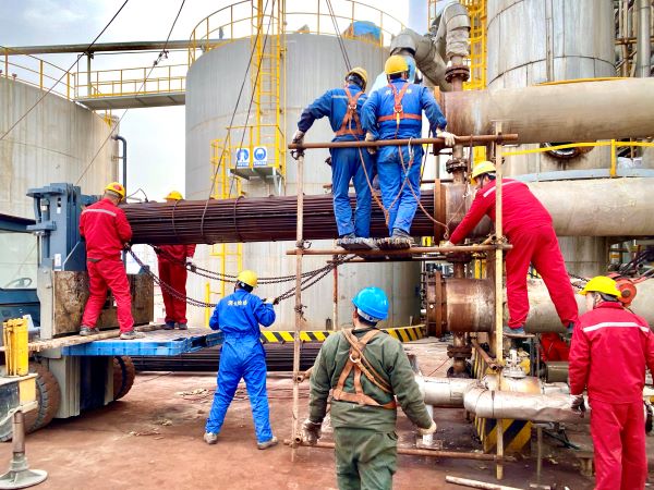 1642151153224291.jpeg 回裝水解塔預熱器列管.JPG