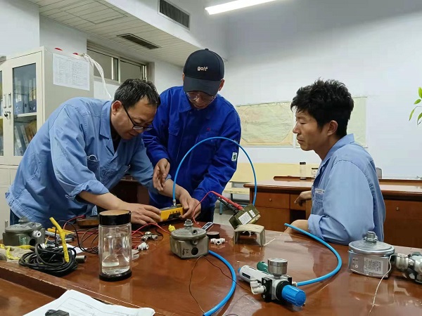 1652494176405596.jpeg 42cea604cd2d0561b3f3c3679edf82e.jpg