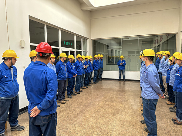 1682231130238299.jpeg 利用班后會時間學習典型事故,分析原因、總結教訓 600.jpg