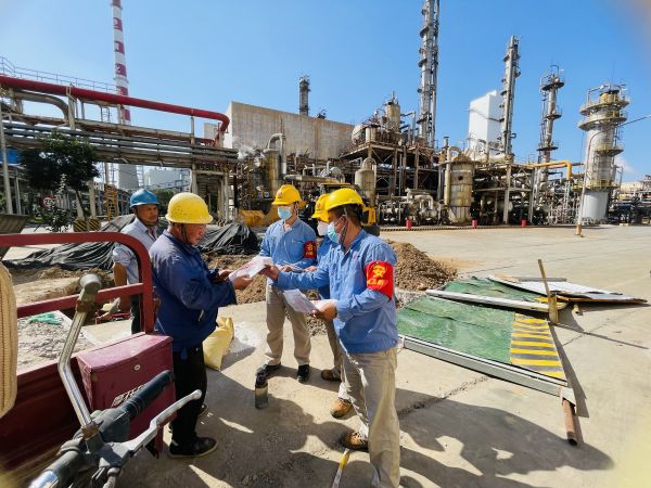 1684143004352866.jpeg 5.13下午保衛(wèi)部“巡防護(hù)衛(wèi)隊(duì)”在現(xiàn)場(chǎng)巡查.jpg