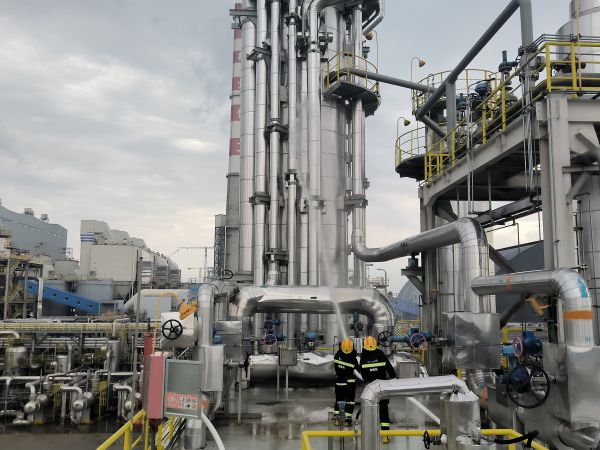 1691651836312473.jpeg 8月8日,彬州公司消防隊(duì)開展應(yīng)急演練2.jpg