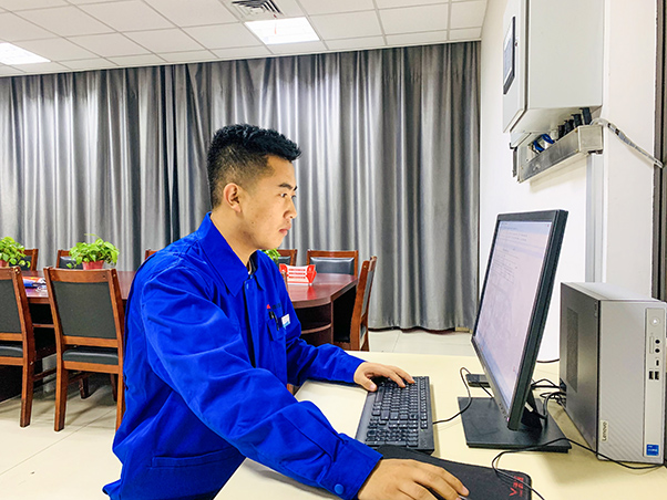 1696325242922016.jpeg 國(guó)慶我在崗2.jpg