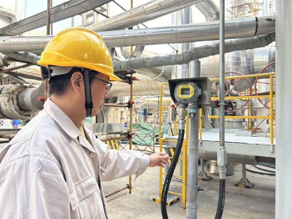 1697008361331669.jpeg 10.10儀表張軍現場檢查報警器 (1).jpg