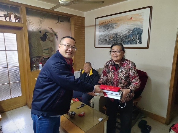 1704348573618471.jpeg 近日,九三學(xué)社渭化支社組織走訪慰問活動.jpg