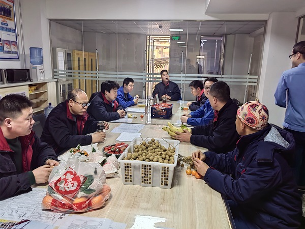 1707729598980858.jpeg 2月11日16時(shí),合成交接班室開(kāi)展新年活動(dòng).jpg