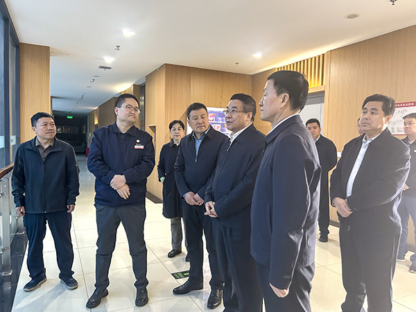 1712829316201056.jpeg 4.10 省政協副主席楊冠軍一行到彬州公司走訪調研 附圖1.jpg