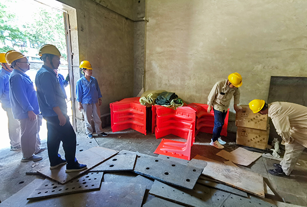 1716534592296687.jpeg 2024年5月23日運銷市場部防汛準(zhǔn)備檢查xuan5.jpg