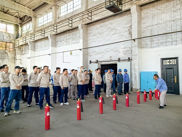 1717630043937985.jpeg 6月5日在修造部消防安全培訓.jpg