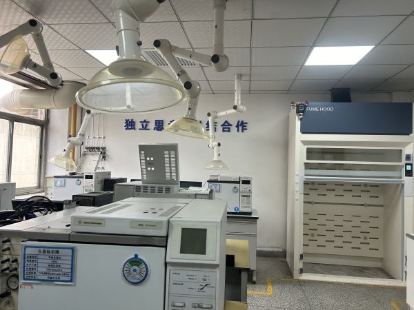 1717716012676257.jpeg 改造后的色譜室1.jpg