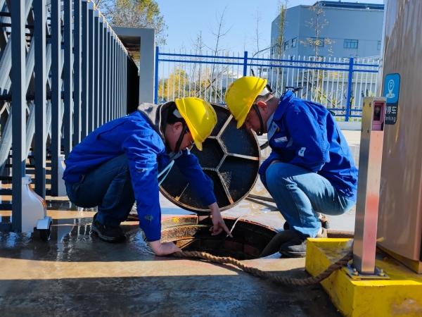 261742948484713024.jpg 節水月,對界區滴漏裝置現場處理.jpg