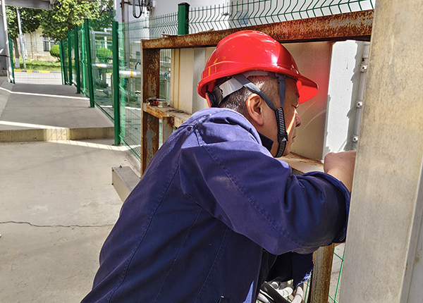 44adeb4fbc4e4865ee8fd1fbd84bdf7   600.jpg