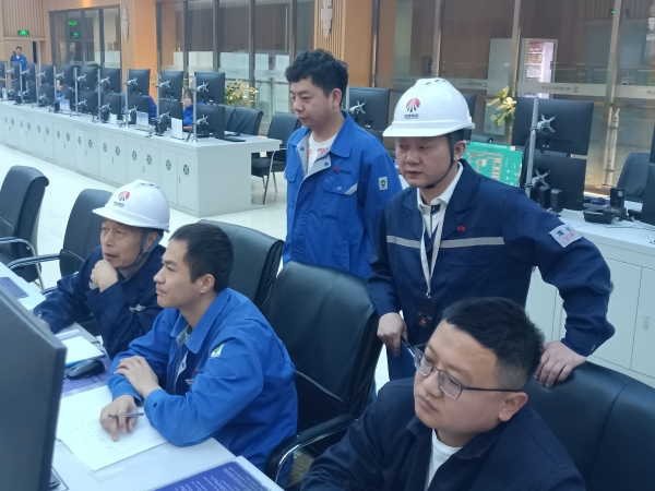 181744935963112552.jpg 4月16日彬州公司開展安全生產標準化二級企業評審.jpg