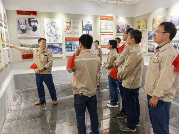 181752826342256174.jpg 7.16 聯合黨支部開展“傳承紅色基因 踐行八項規定精神”主題黨日活動 附圖3.jpg