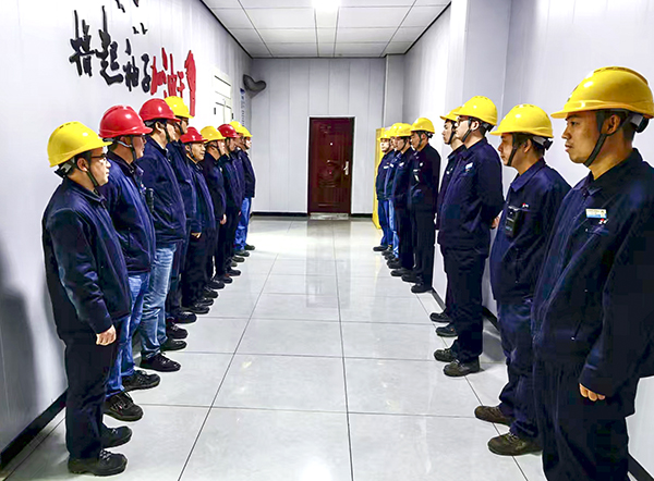 131763037182278435.jpg 參加交接班會.jpg